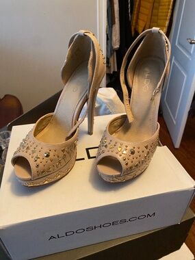 ALDO Tivian Platform shoes